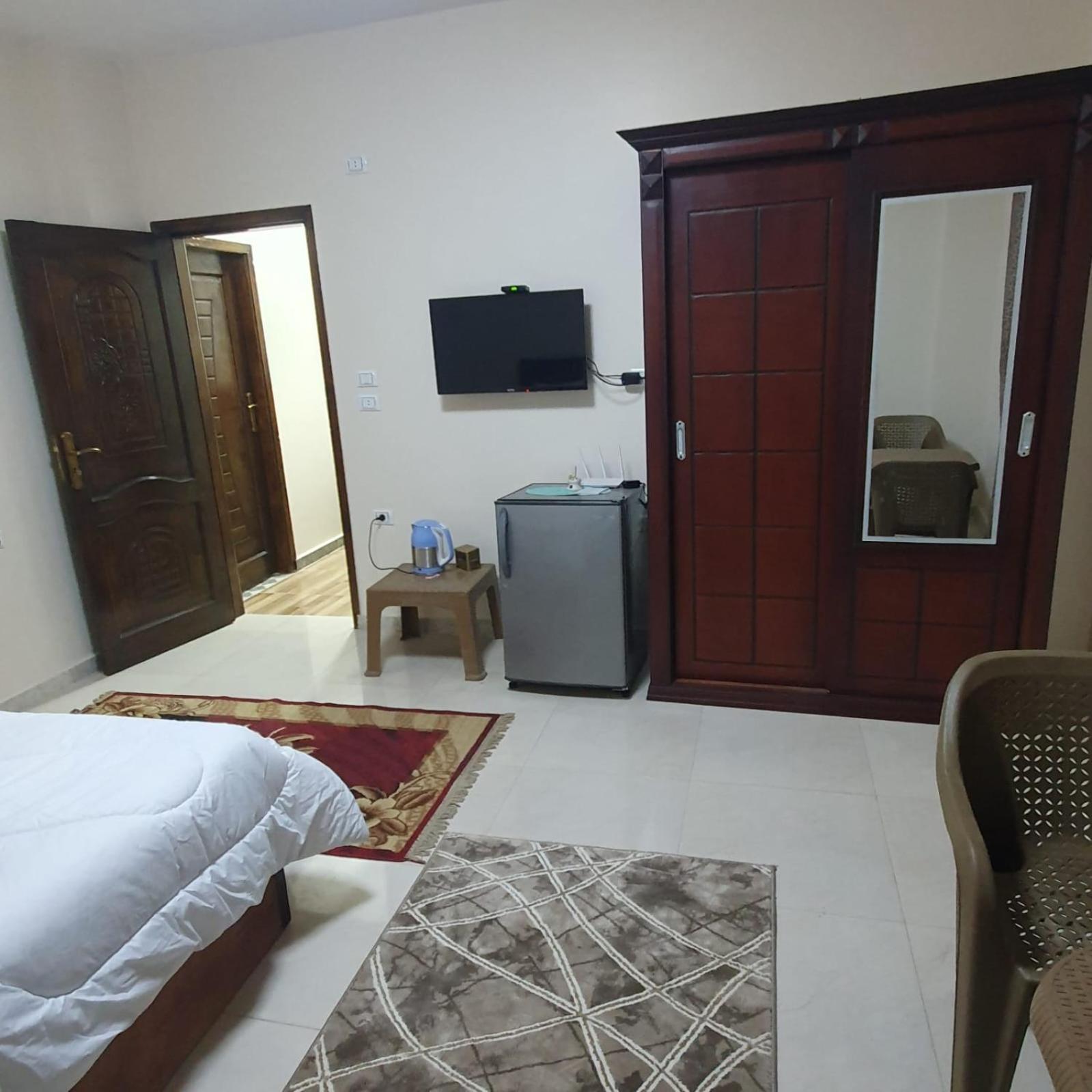 Sobba Pyramids View - Guest House Kafret el-Gabal Exteriör bild